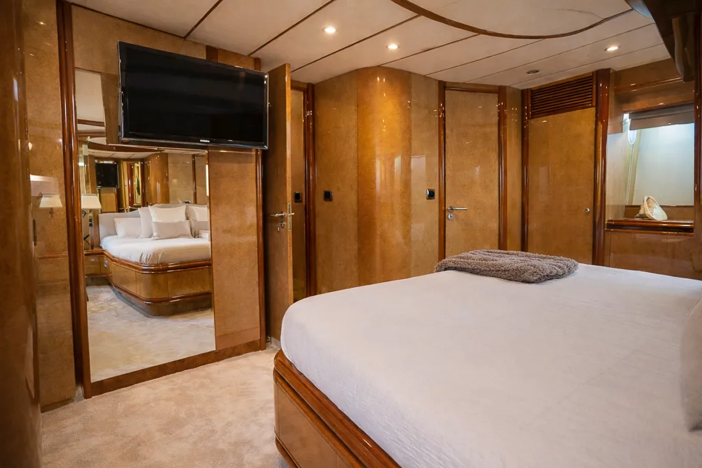 Twin guest cabin with television aboard Lady Elbaum